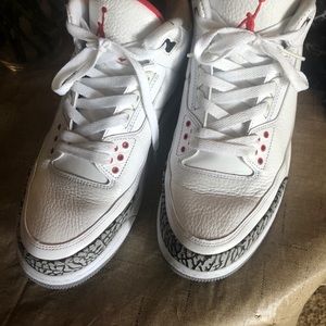 Jordan retro 3 white cement